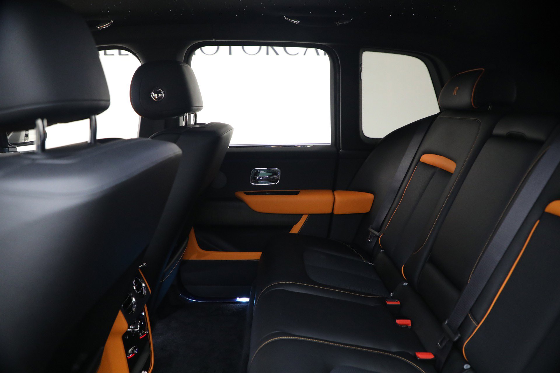 New 2026 Rolls-Royce Cullinan image 23