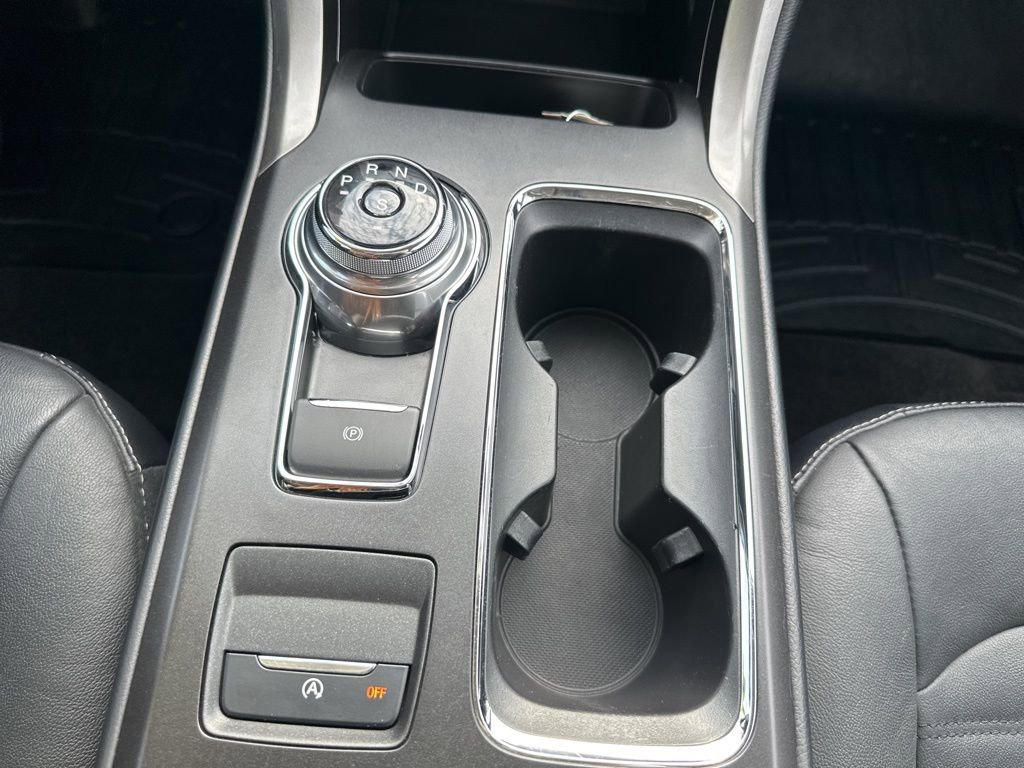 Used 2018 Ford Fusion SE w/ Fusion SE Technology Package image 20