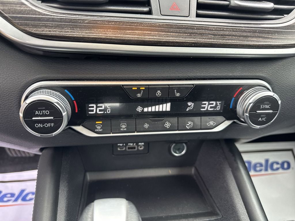 Used 2019 Nissan Altima 2.5 Platinum image 11