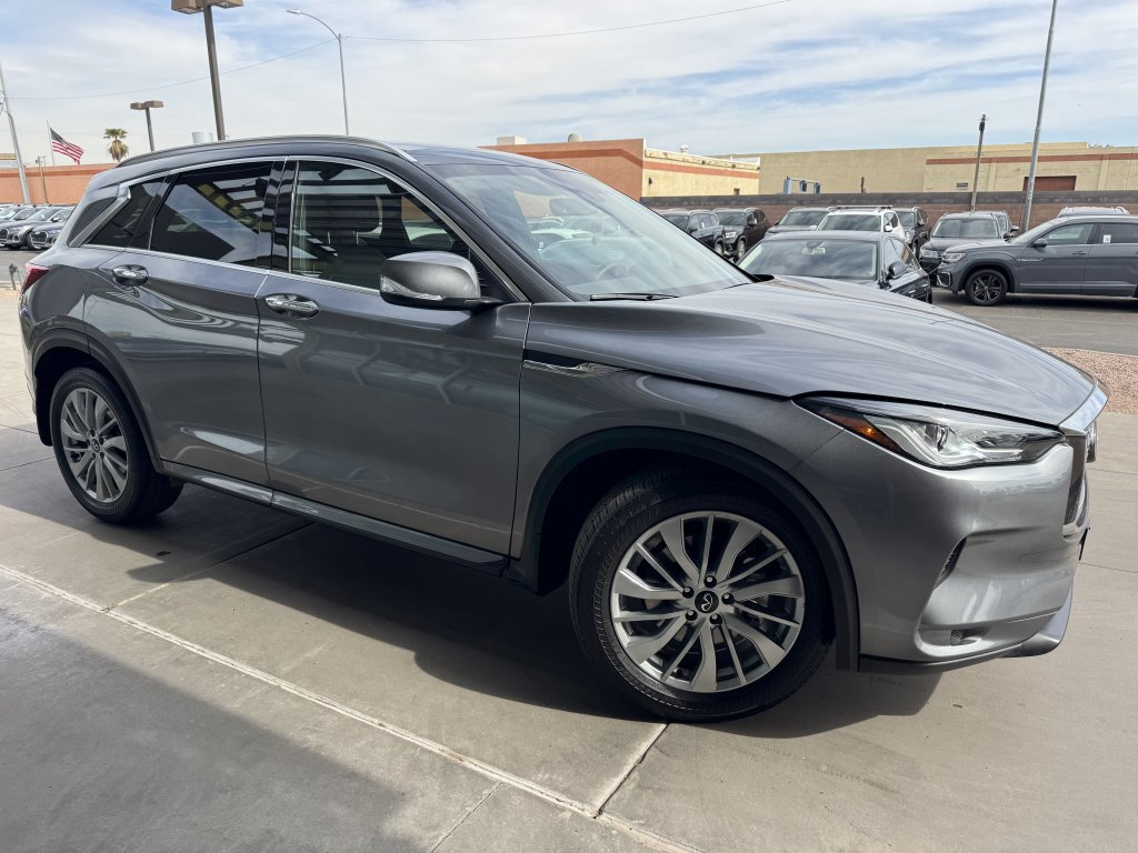 Used 2024 INFINITI QX50 Luxe w/ Cargo Package FWD image 6