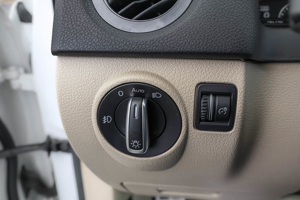 Used 2014 Volkswagen Tiguan R-Line image 15