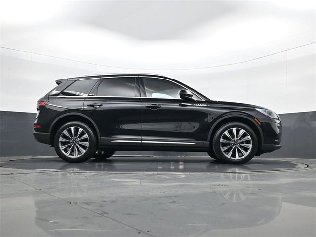 Used 2022 Lincoln Corsair Reserve image 24