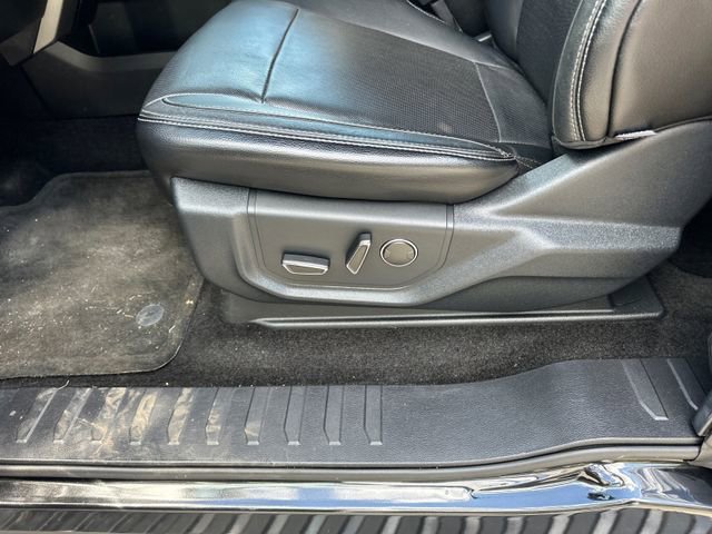 Used 2015 Ford F150 Lariat AWD/4WD image 26