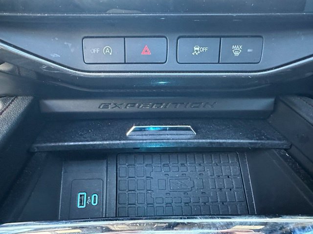 Used 2024 Ford Expedition Max Limited RWD image 22