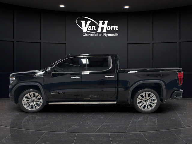 Used 2022 GMC Sierra 1500 Denali Ultimate AWD/4WD image 4