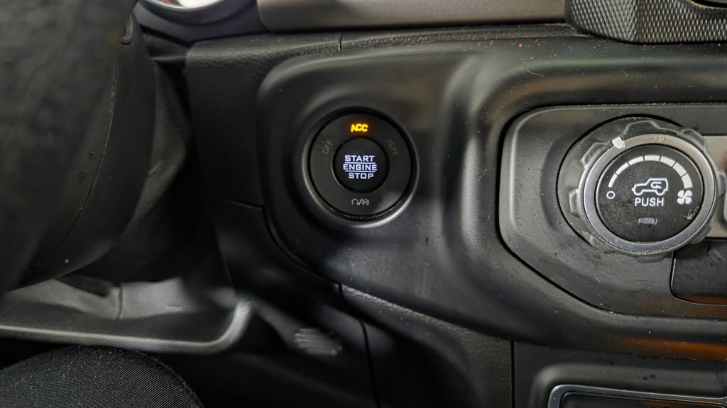 Used 2021 Jeep Gladiator Sport w/ Trailer Tow Package image 20