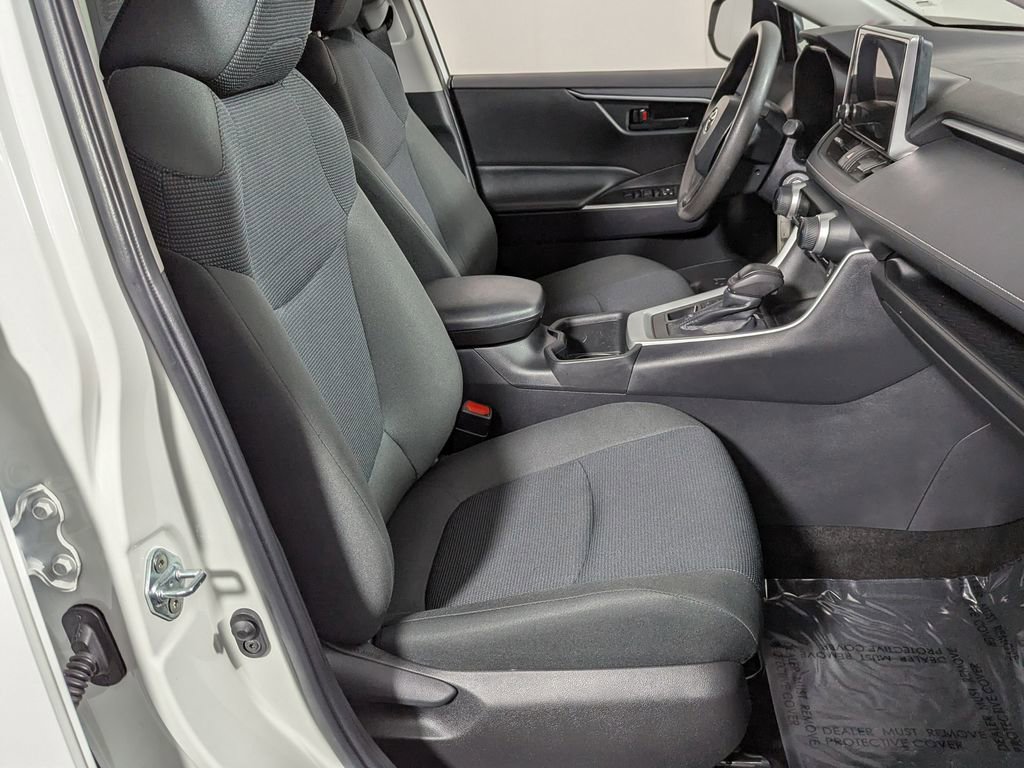 Certified 2024 Toyota RAV4 LE image 25