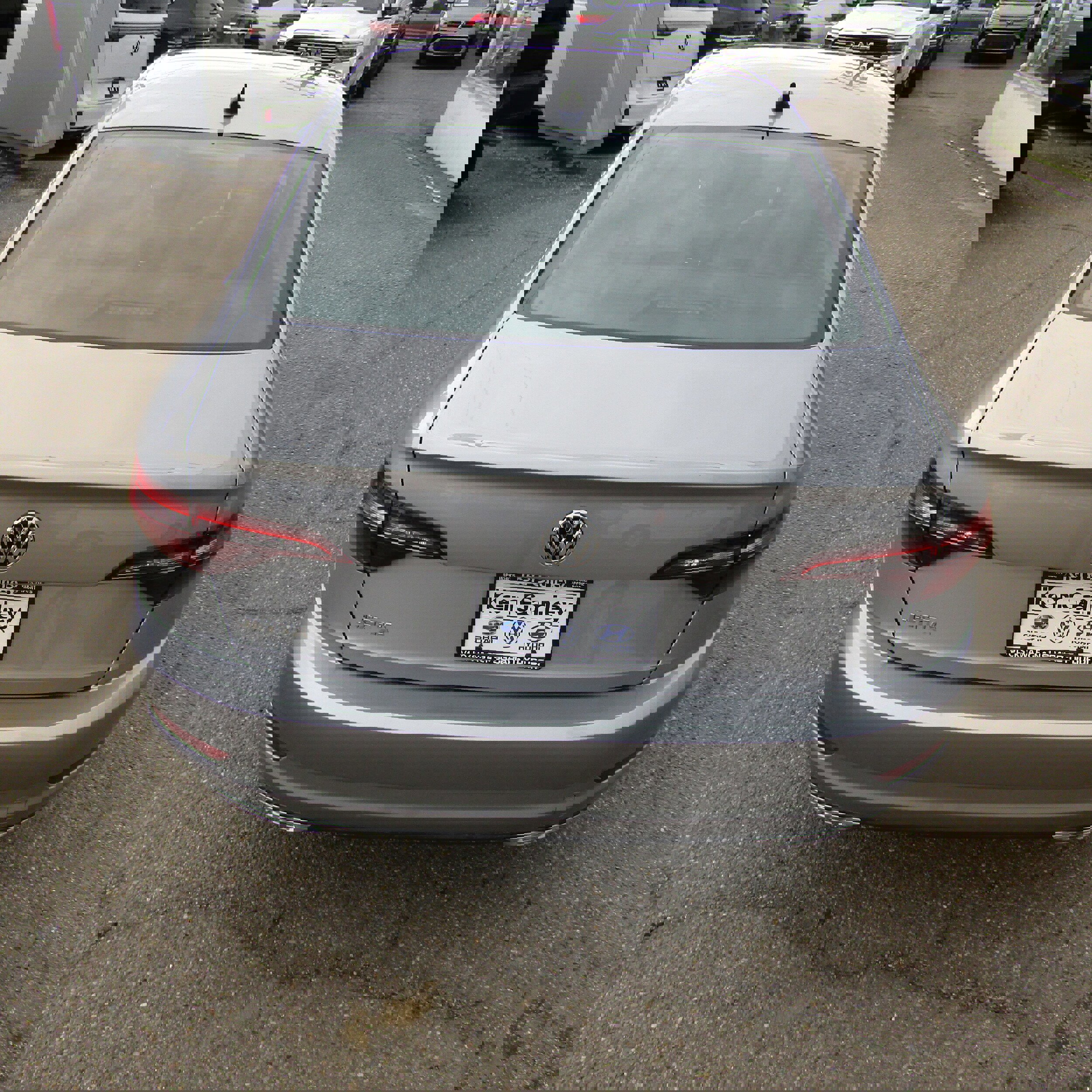 Used 2020 Volkswagen Jetta SEL Premium image 11