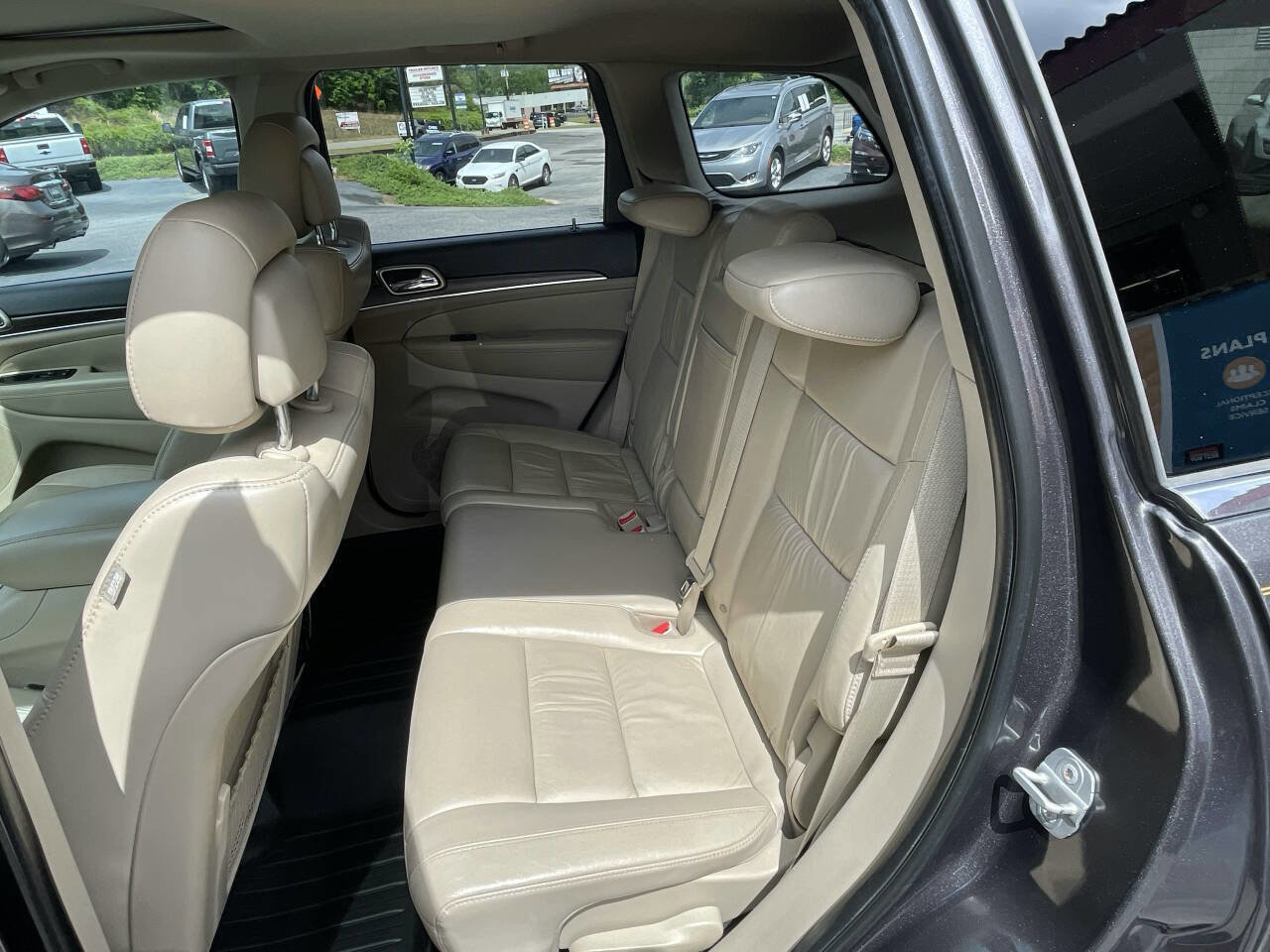 Used 2014 Jeep Grand Cherokee Limited RWD image 10