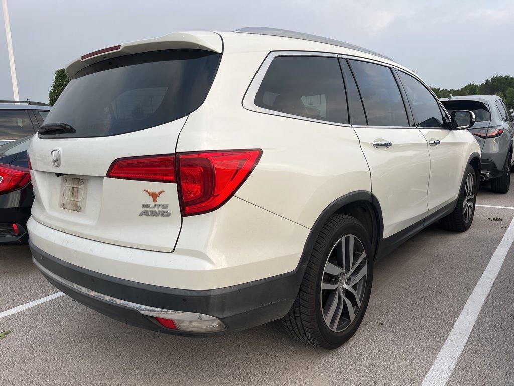 Used 2016 Honda Pilot Elite image 3