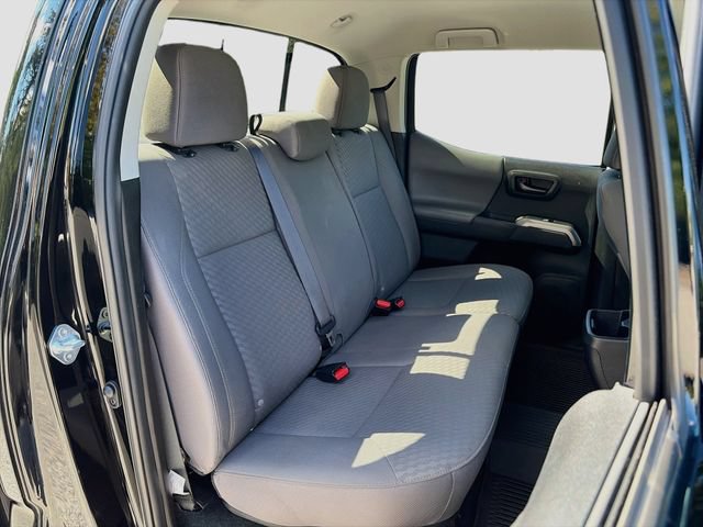 Used 2023 Toyota Tacoma SR5 AWD/4WD image 25