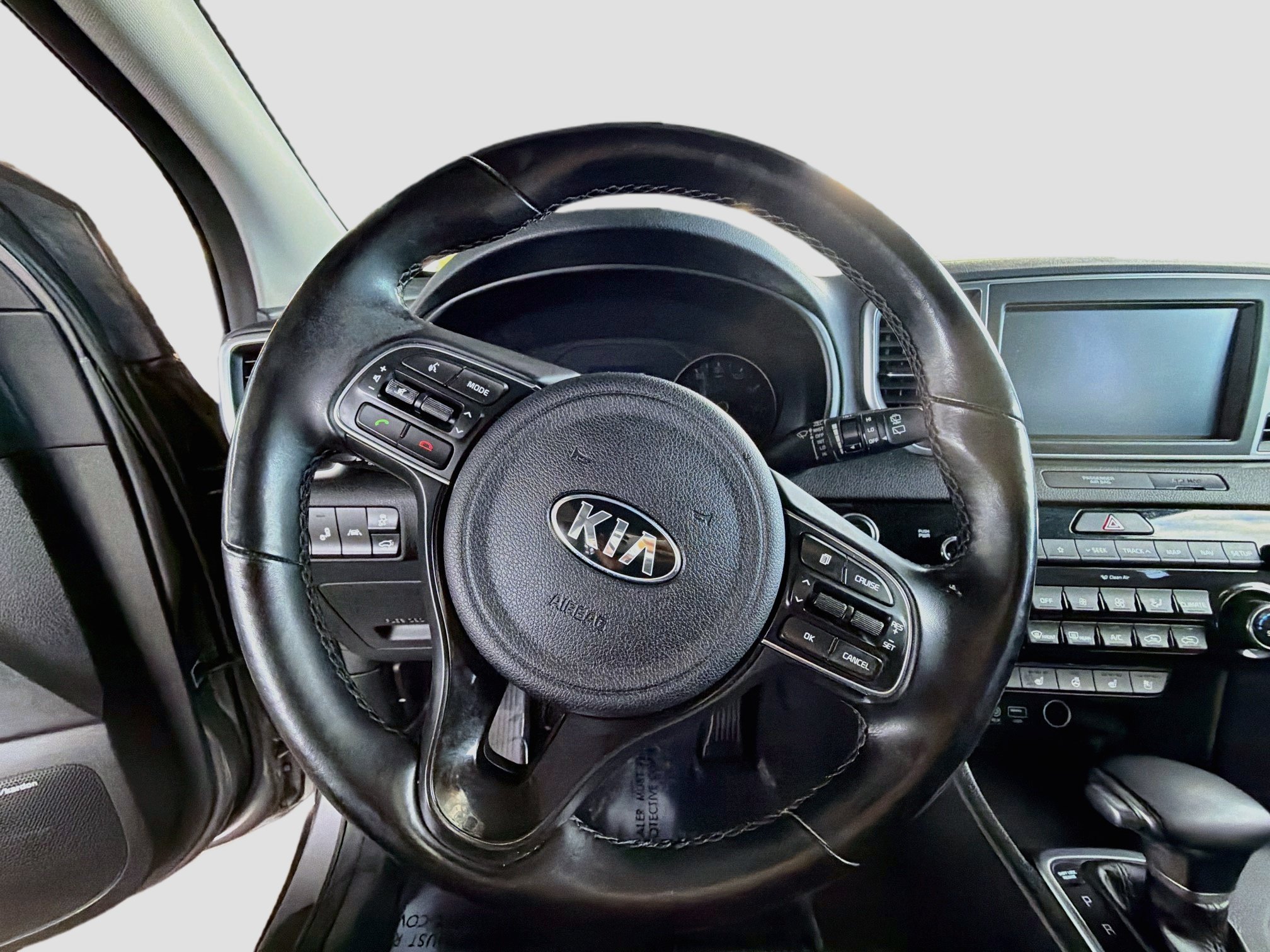 Used 2019 Kia Sportage EX w/ Option Group 040 AWD/4WD image 17
