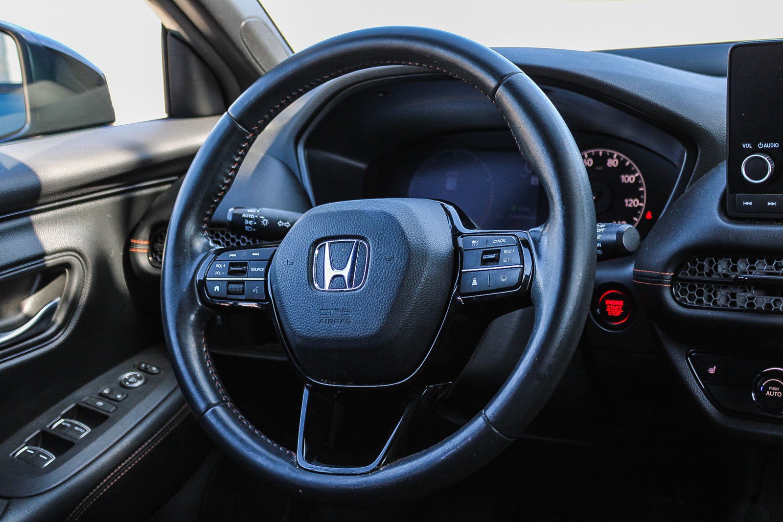 Used 2024 Honda HR-V Sport image 17