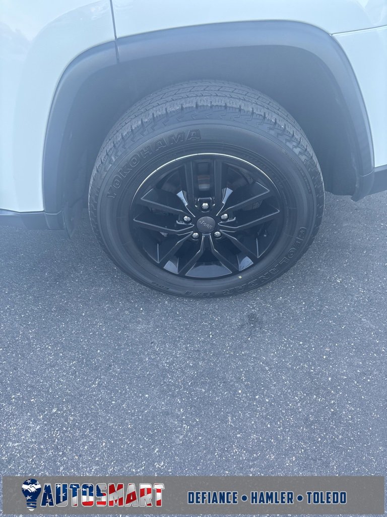 Used 2020 Jeep Grand Cherokee Limited image 11