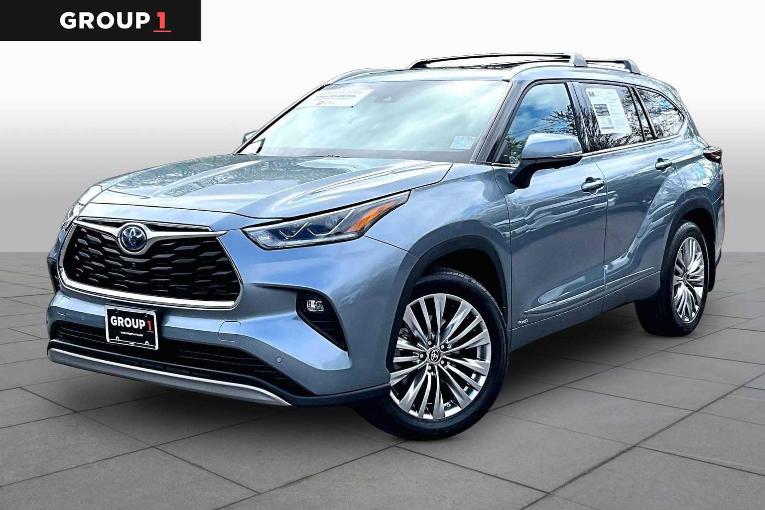 Certified 2024 Toyota Highlander Platinum AWD/4WD video 1