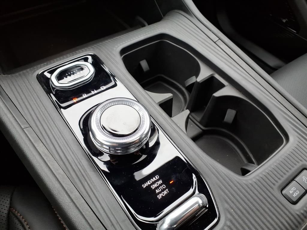 New 2026 Jeep Cherokee Overland AWD/4WD image 13