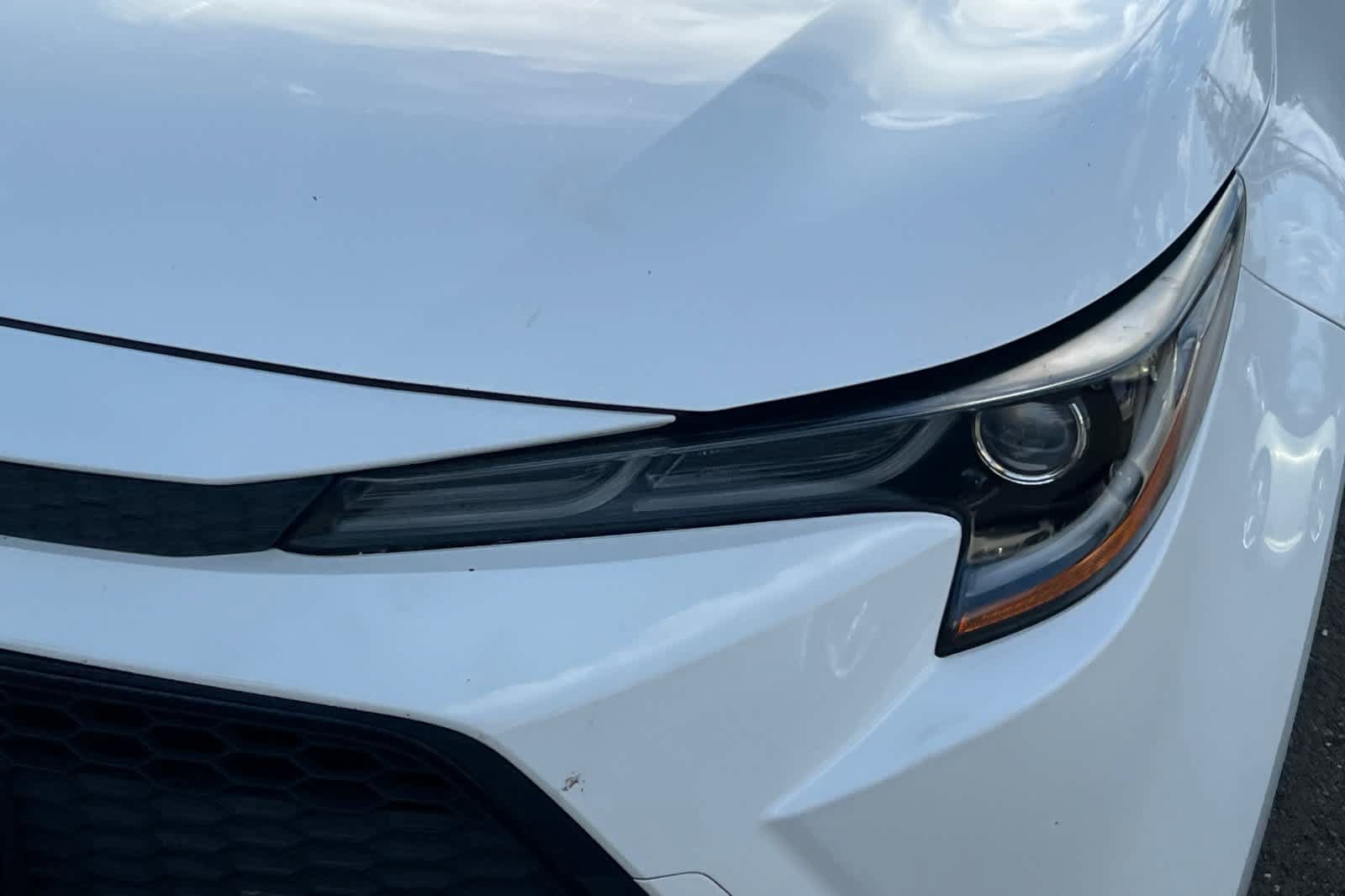Used 2020 Toyota Corolla LE FWD image 11