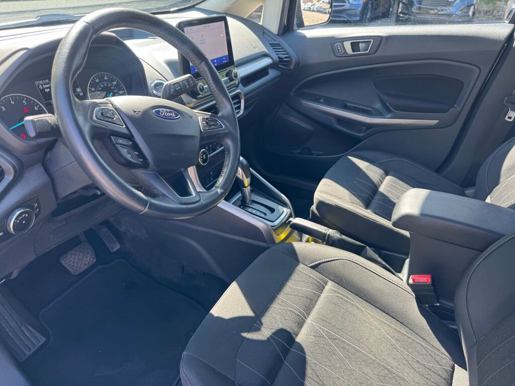 Certified 2020 Ford EcoSport SE image 9