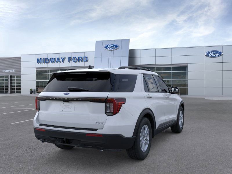 New 2026 Ford Explorer Active AWD/4WD image 9