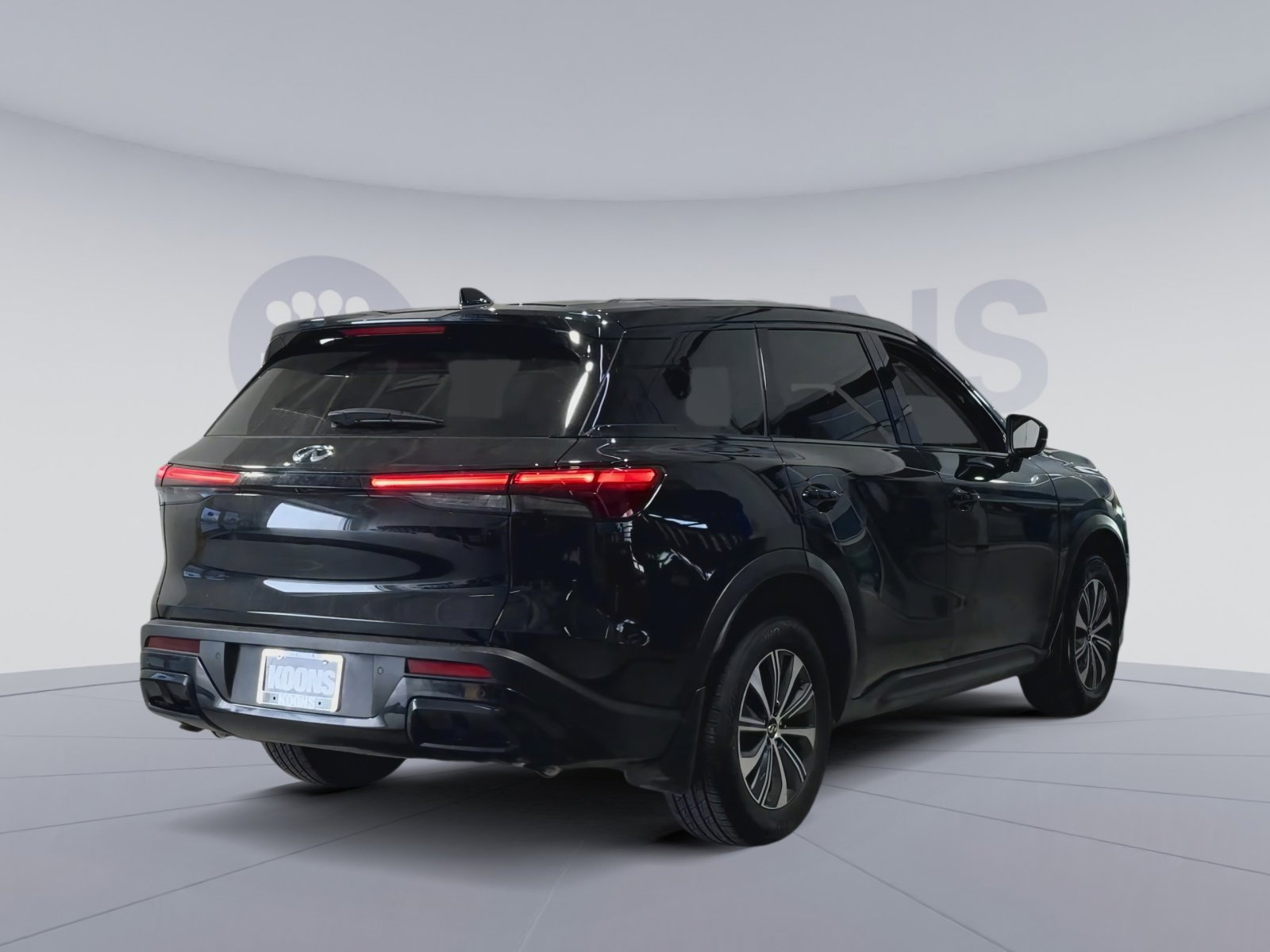 Used 2025 INFINITI QX60 Pure image 11