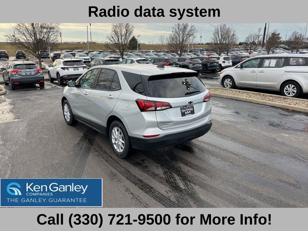 Used 2022 Chevrolet Equinox LS w/ LS Convenience Package image 14