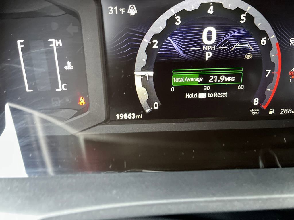 Certified 2025 Toyota 4Runner SR5 image 18