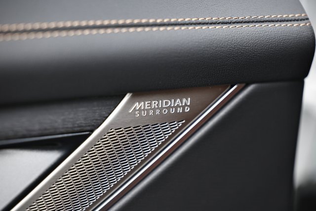 New 2026 Jaguar F-PACE R-Dynamic S image 28