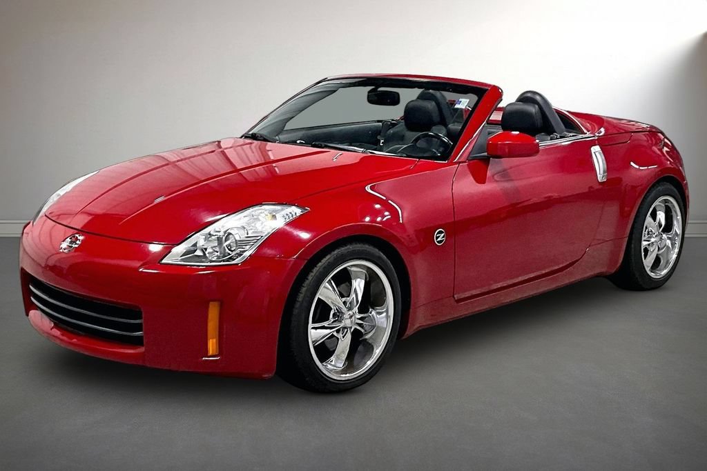Used 2006 Nissan 350Z Touring RWD image 3