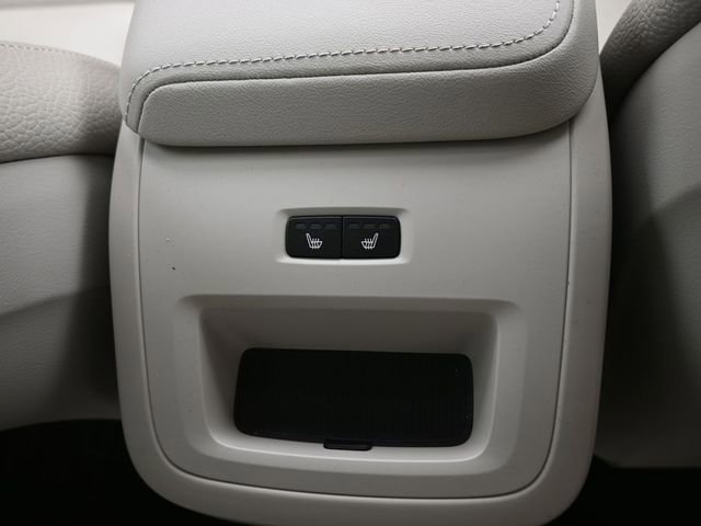 Used 2023 Volvo XC60 B5 Plus w/ Climate Package image 34