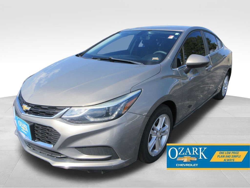 Used 2018 Chevrolet Cruze LT w/ Convenience Package