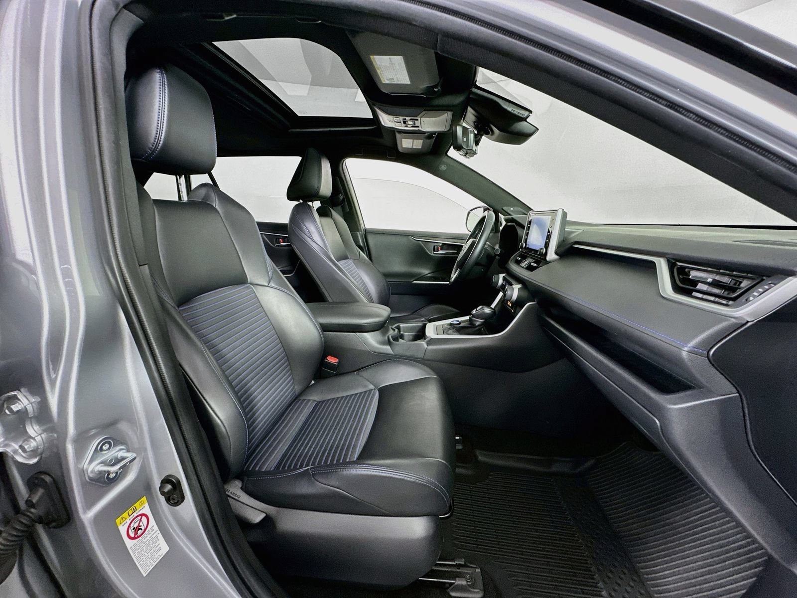 Certified 2019 Toyota RAV4 XSE AWD/4WD image 30