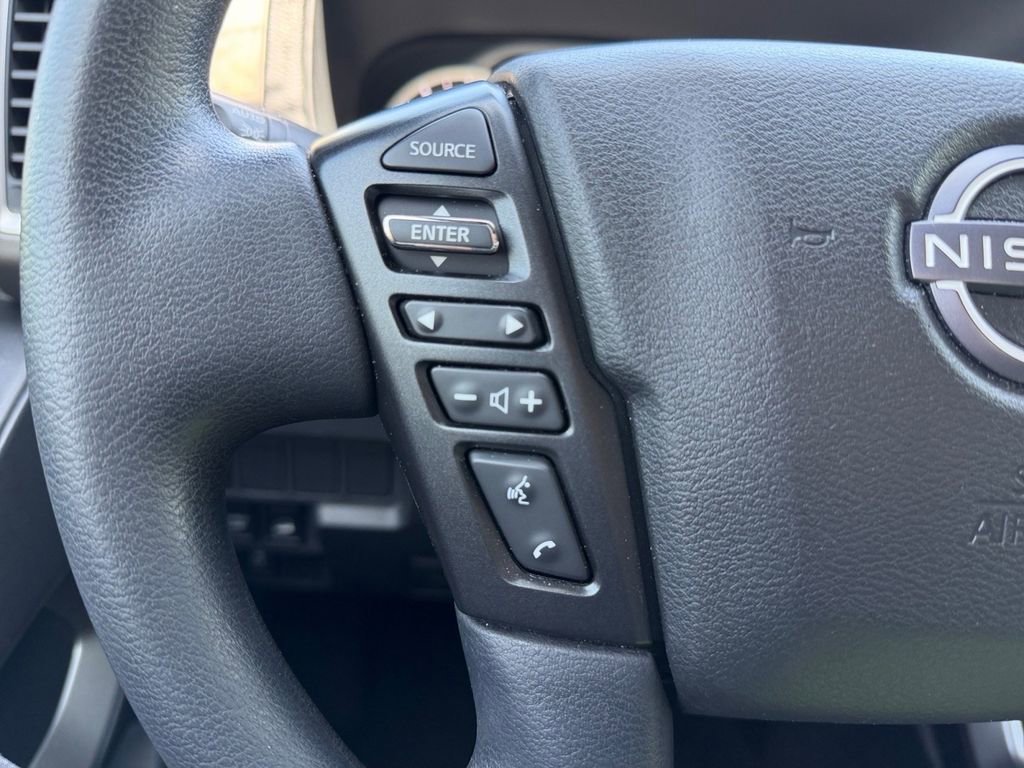 Used 2022 Nissan Frontier SV w/ Technology Package AWD/4WD image 20
