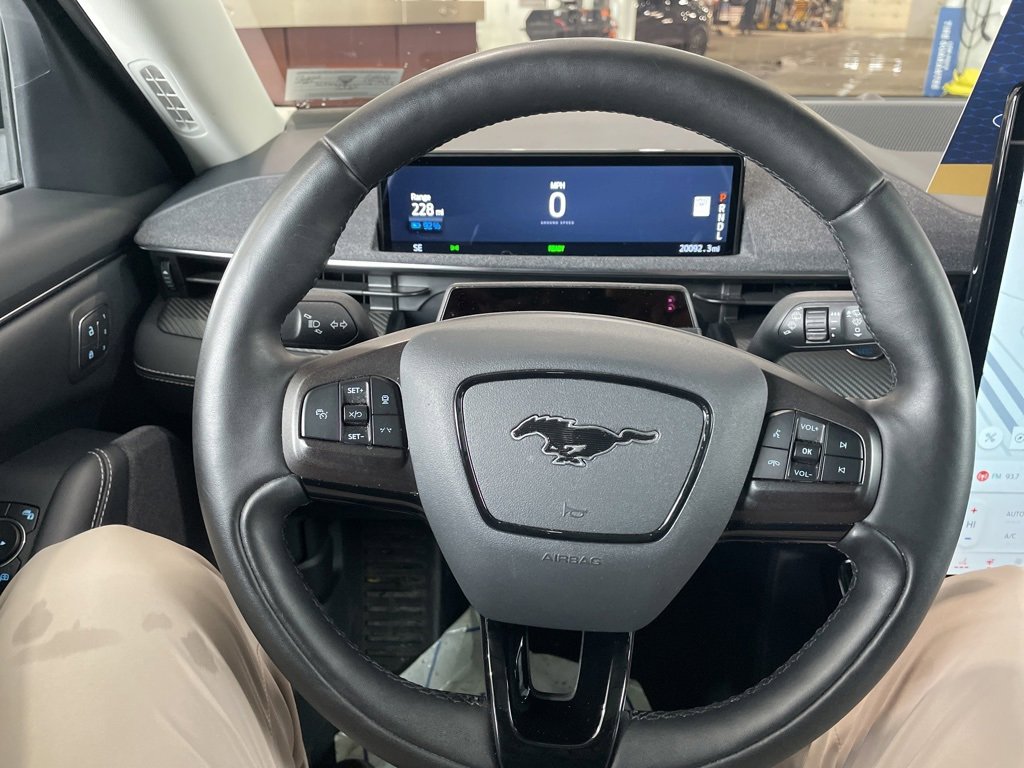 Certified 2022 Ford Mustang Mach-E Premium image 14