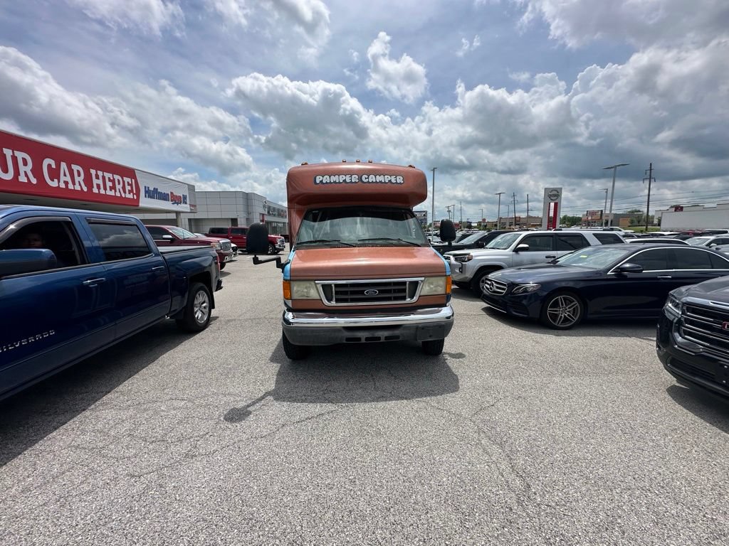 Used 2006 Ford E-350 and Econoline 350 Super Duty RWD image 8