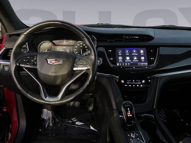 Used 2020 Cadillac XT6 Premium Luxury w/ LPO, Floor Liner Package image 12