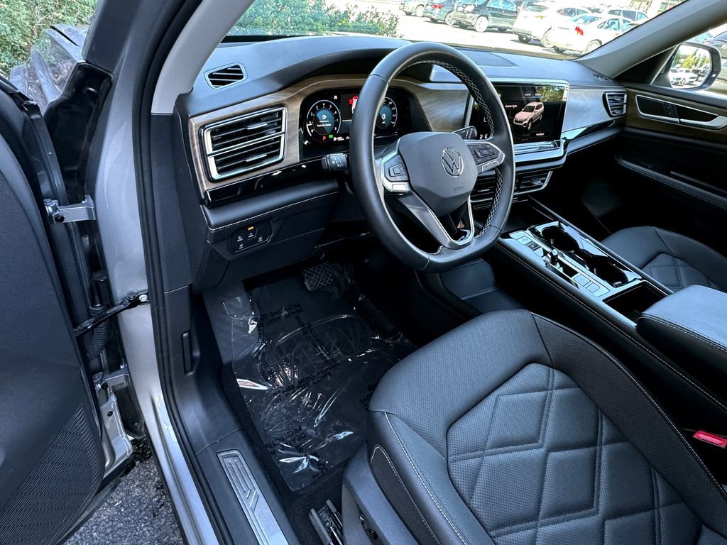 Used 2026 Volkswagen Atlas SE AWD/4WD image 22