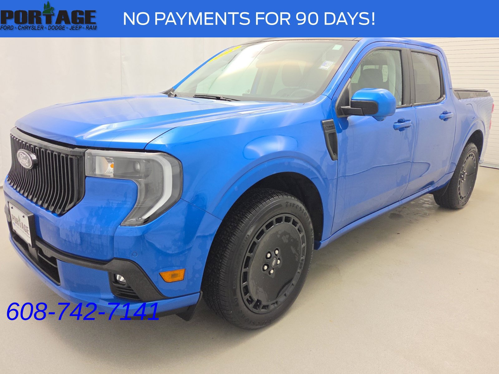 Used 2025 Ford Maverick Lobo AWD/4WD image 3