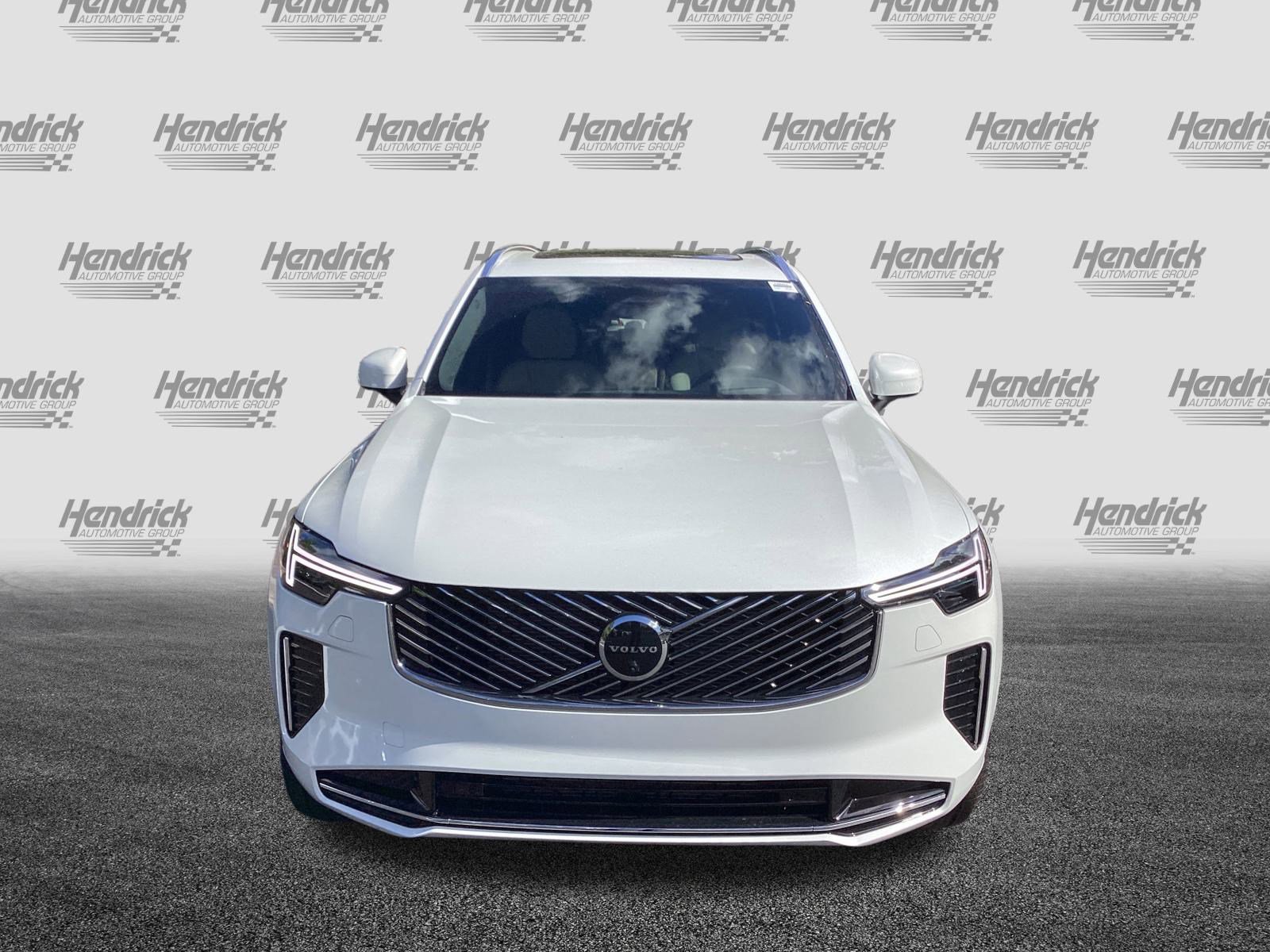 New 2026 Volvo XC90 B6 Ultra image 3