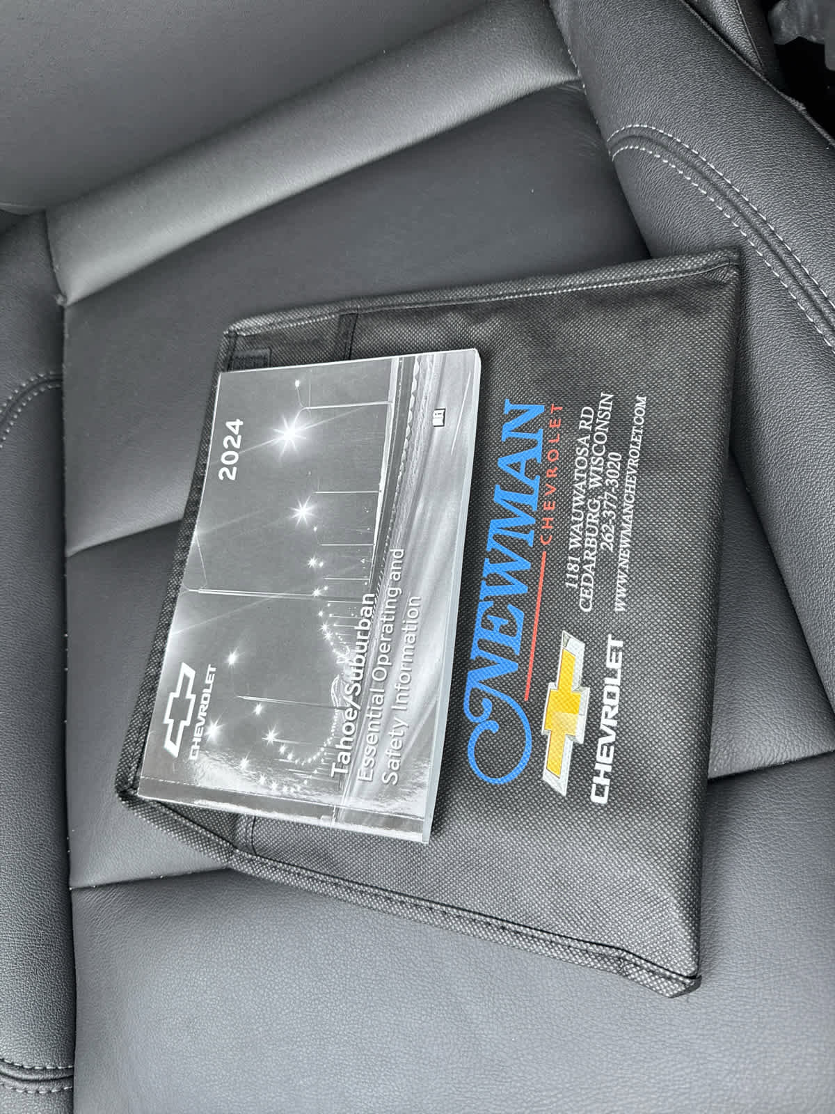 Used 2024 Chevrolet Tahoe Z71 w/ Z71 Off-Road Package image 36