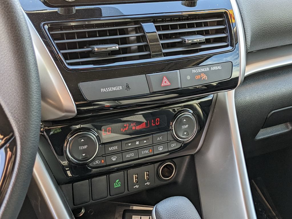 Used 2025 Mitsubishi Eclipse Cross SE AWD/4WD image 18
