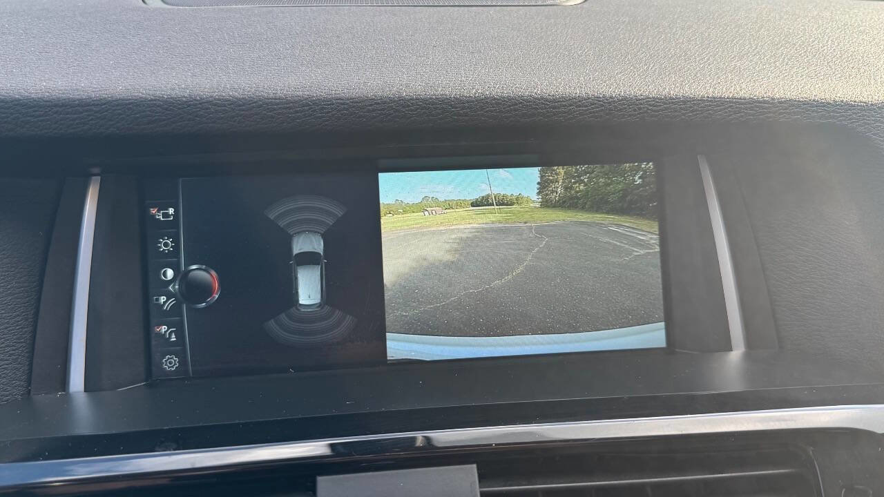 Used 2017 BMW X3 sDrive28i RWD image 19