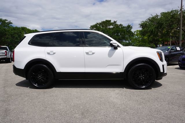 Used 2022 Kia Telluride SX w/ SX Prestige Package AWD/4WD image 15