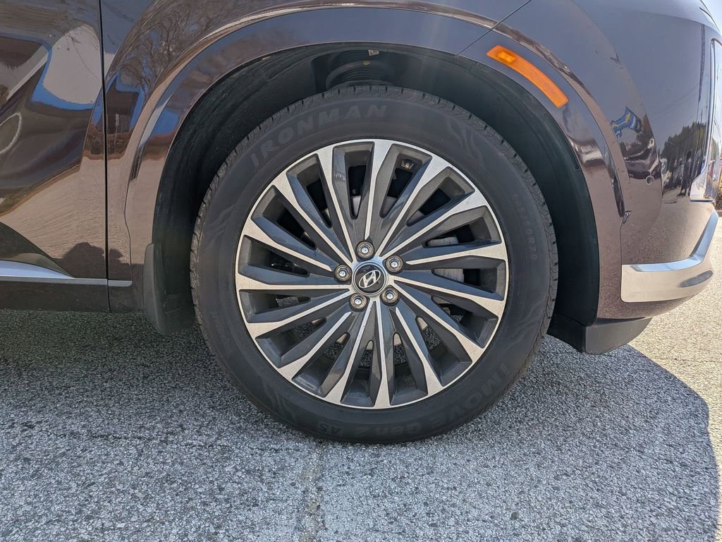 Used 2023 Hyundai Palisade Calligraphy w/ Cargo Package image 11