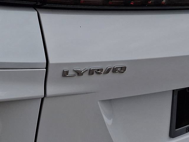 New 2026 Cadillac Lyriq Premium Luxury AWD/4WD image 17