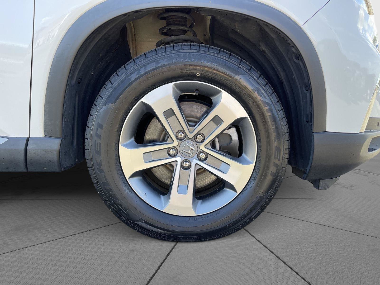 Used 2023 Honda Pilot EX-L image 25