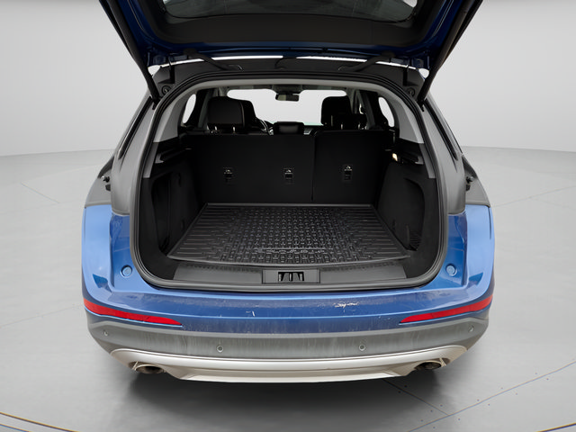 Used 2020 Lincoln Corsair AWD image 11