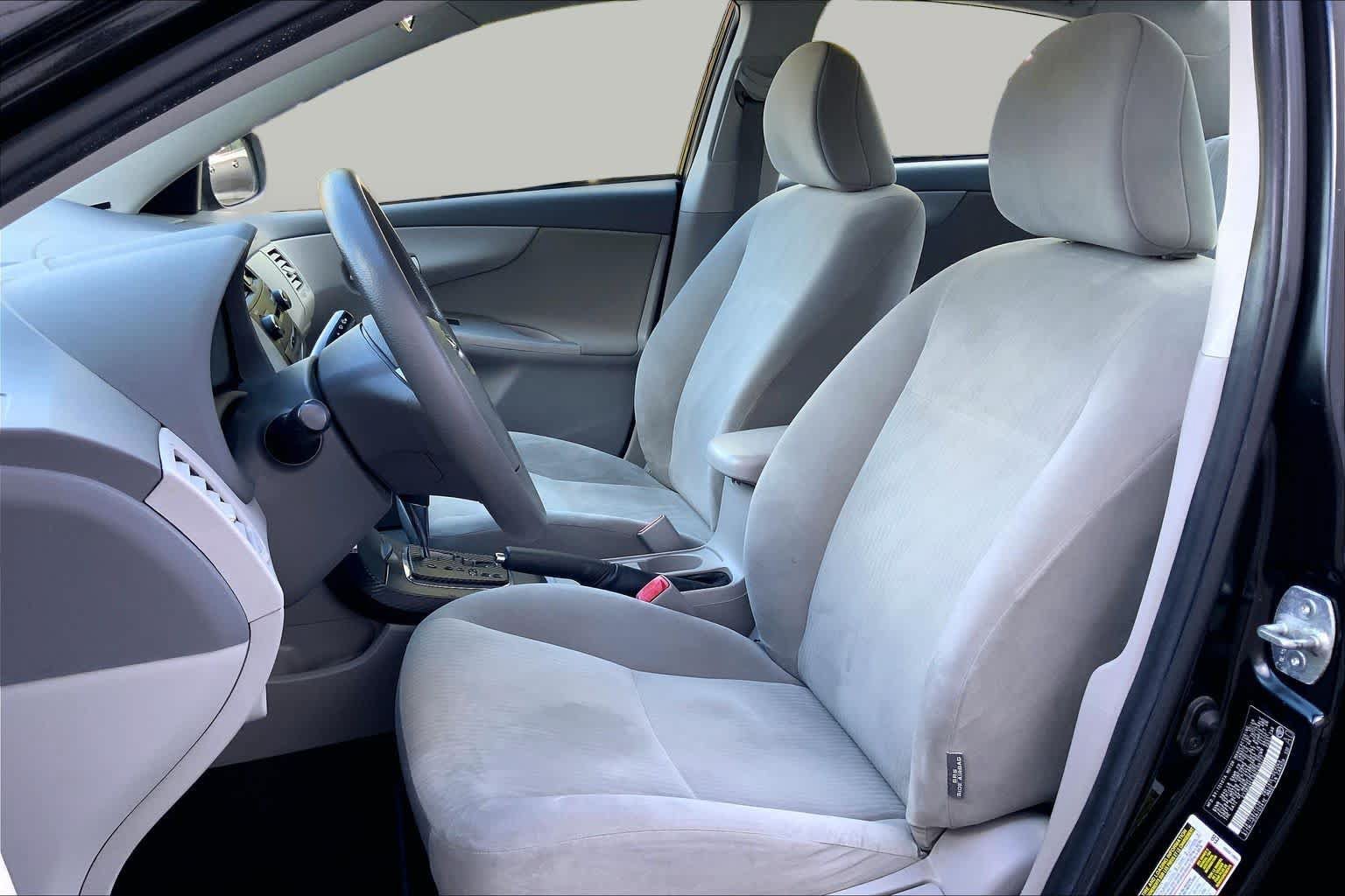 Used 2010 Toyota Corolla LE w/ All Weather Guard Pkg FWD image 8