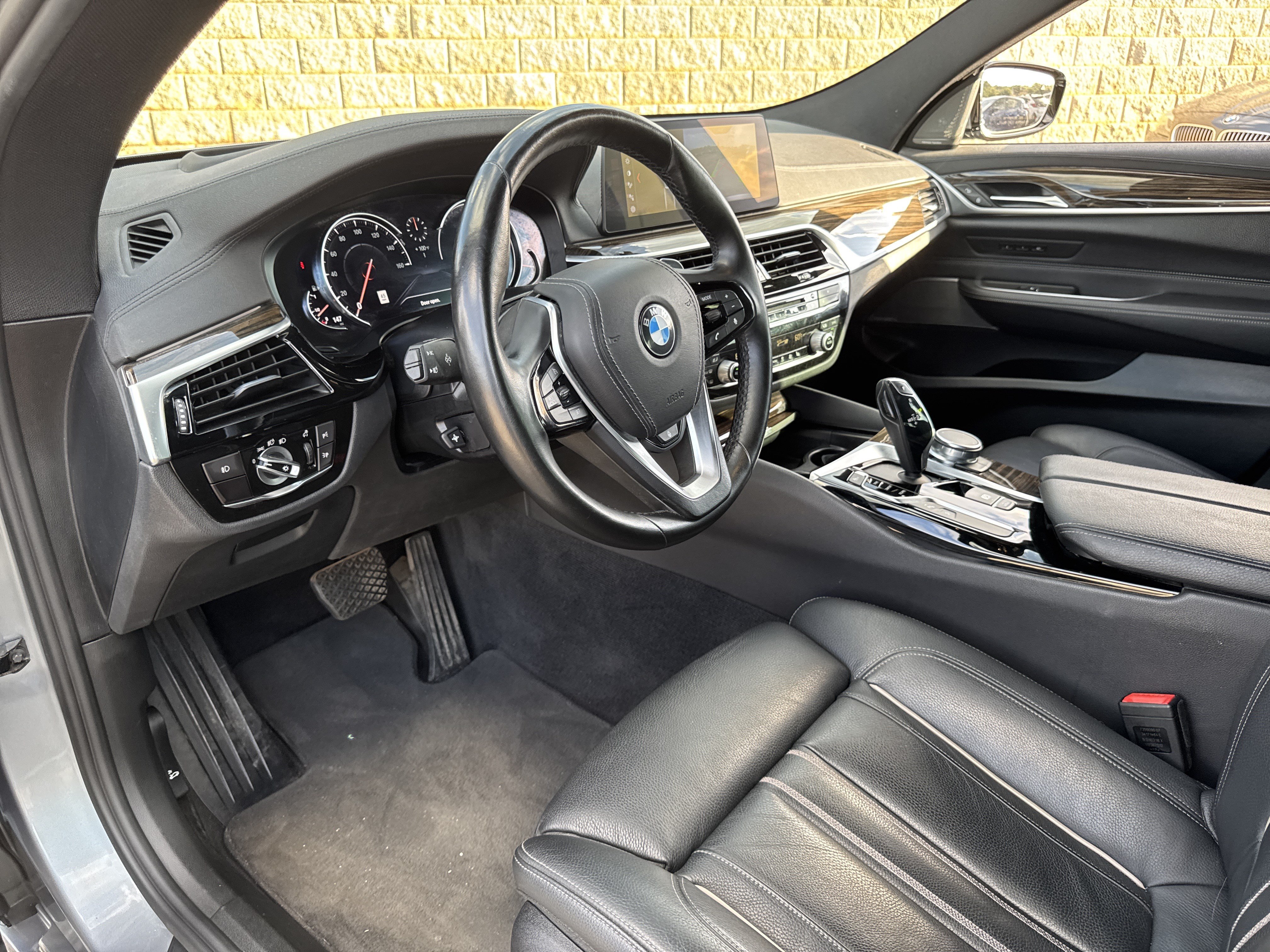 Used 2018 BMW 640i Gran Turismo xDrive AWD/4WD image 24