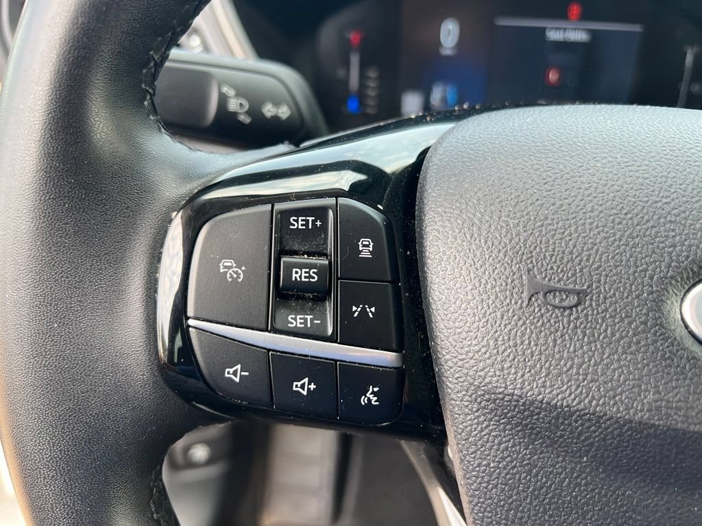 Used 2023 Ford Escape Active w/ Tech Pack #1 FWD image 41