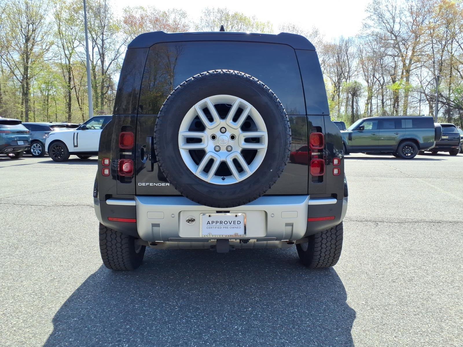 Certified 2024 Land Rover Defender 110 S AWD/4WD image 7